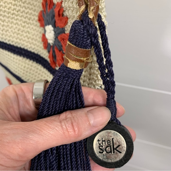 The Sak Crossbody Red White & Blue 106910 Anthem Flower Beige Crochet READ - Picture 4 of 13